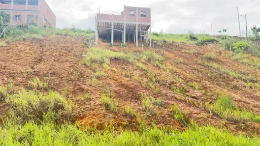 Lote/Terreno à venda, 247m² no Prolar, Cariacica