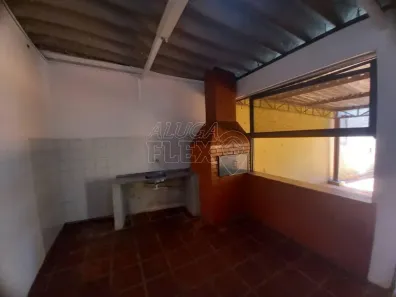 Imóvel Comercial com 2 Quartos para alugar, 232m² no Jardim Roveri, Londrina