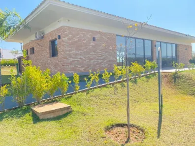 Casa de Condomínio com 3 Quartos à venda, 200m² no Wanel Ville, Sorocaba