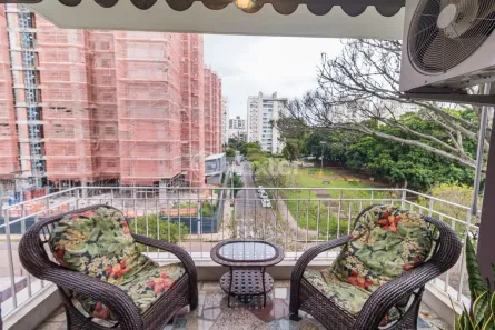 Apartamento com 3 Quartos à venda, 129m² no Jardim Lindóia, Porto Alegre