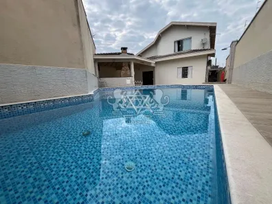 Sobrado com 3 Quartos à venda, 240m² no Jardim Primavera, Caraguatatuba