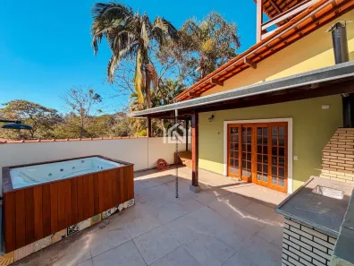 Casa de Condomínio com 3 Quartos para alugar, 300m² no Nova Higienópolis, Jandira
