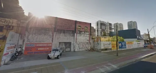 Galpão/Depósito/Armazém para alugar, 2200m² no Fátima, Fortaleza