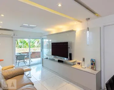 Apartamento com 2 Quartos à venda, 75m² no Camboinhas, Niterói