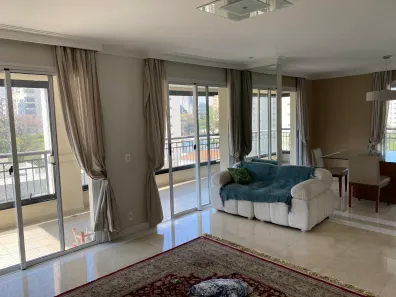 Apartamento com 3 Quartos para venda ou aluguel, 220m² no Indianópolis, São Paulo