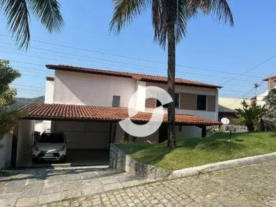 Casa de Condomínio com 4 Quartos à venda, 280m² no Badu, Niterói