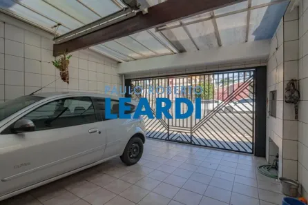 Sobrado com 3 Quartos à venda, 126m² no Vila Gilda, Santo André