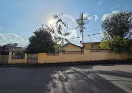Casa com 4 Quartos à venda, 342m² no Aleixo, Manaus