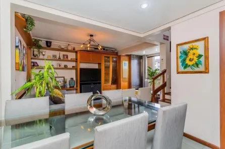Apartamento com 2 Quartos à venda, 84m² no Passo da Areia, Porto Alegre
