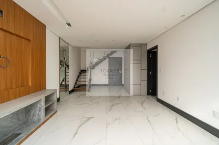 Cobertura com 4 Quartos à venda, 130m² no Passo da Areia, Porto Alegre