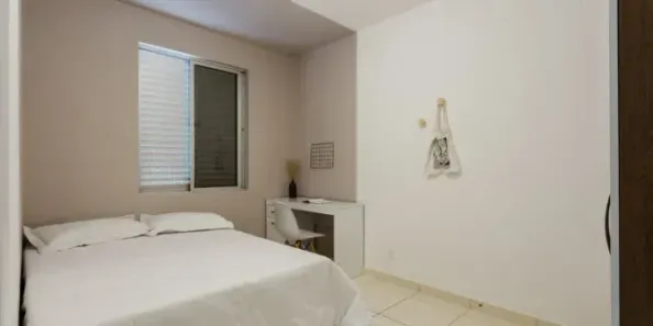 Apartamento com 1 Quarto para alugar, 10m² no Coqueiros, Florianópolis