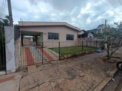 Casa com 3 Quartos para alugar, 170m² no Jardim Palmares, Londrina