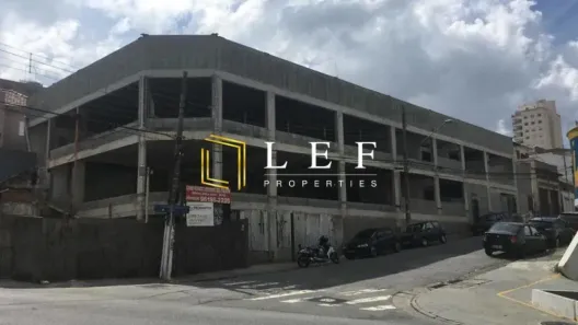 Prédio Comercial para alugar, 1045m² no Santana, São Paulo