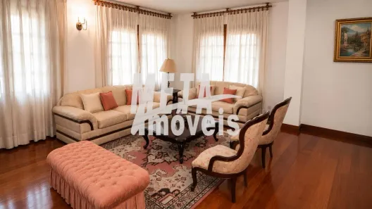 Casa com 5 Quartos para alugar, 450m² no Parque Tamandaré, Campos dos Goytacazes