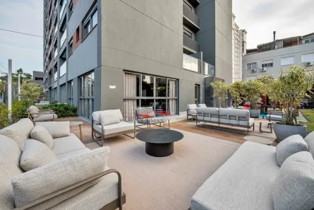 Apartamento com 2 Quartos à venda, 69m² no Passo da Areia, Porto Alegre