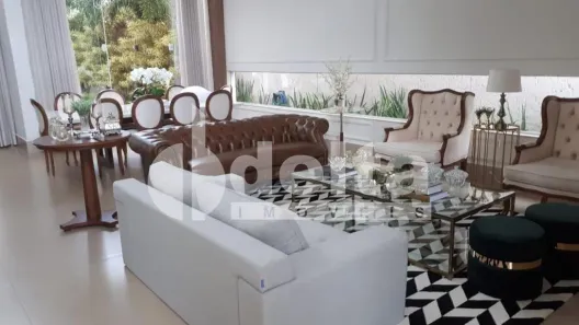 Casa com 4 Quartos à venda, 492m² no Morada da Colina, Uberlândia