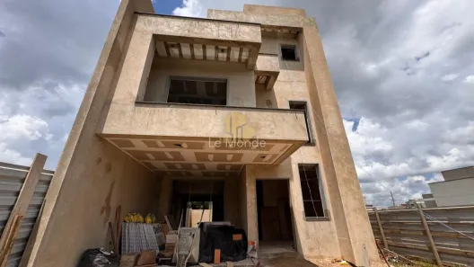 Casa de Condomínio com 4 Quartos à venda, 185m² no Costeira, São José dos Pinhais