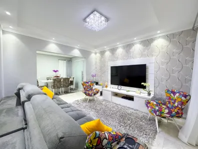 Sobrado com 3 Quartos à venda, 150m² no Jardim Ipanema, Santo André