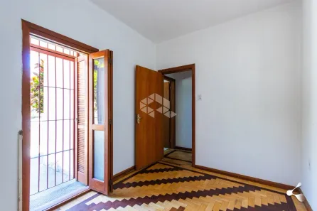 Apartamento com 2 Quartos à venda, 75m² no Farroupilha, Porto Alegre