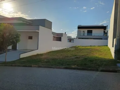 Lote/Terreno à venda, 252m² no Zona Industrial, Sorocaba