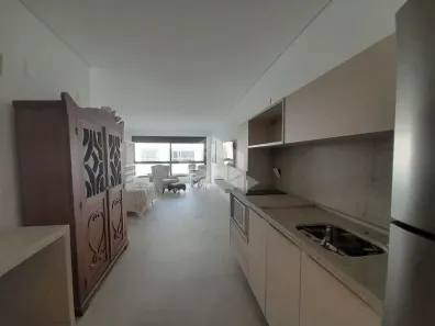 Apartamento para alugar, 42m² no Monte Verde, Florianópolis