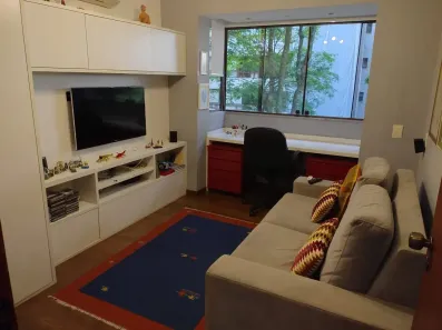 Apartamento com 3 Quartos à venda, 90m² no Petrópolis, Porto Alegre
