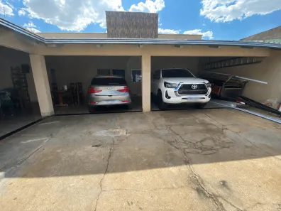 Casa com 3 Quartos à venda, 160m² no Setor Cândida de Morais, Goiânia