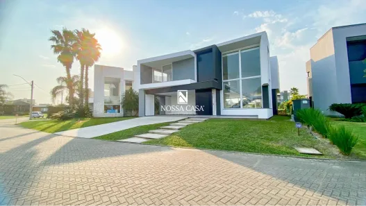 Casa de Condomínio com 5 Quartos à venda, 352m² no Torres, Torres