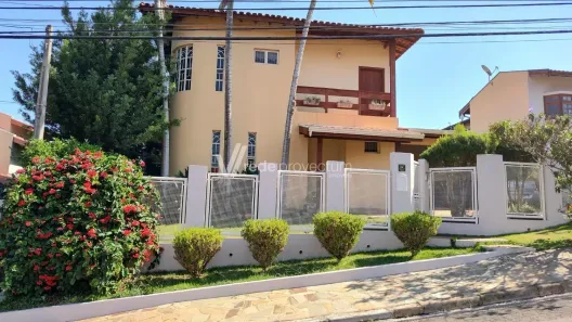 Sobrado com 3 Quartos à venda, 270m² no Parque das Universidades, Campinas