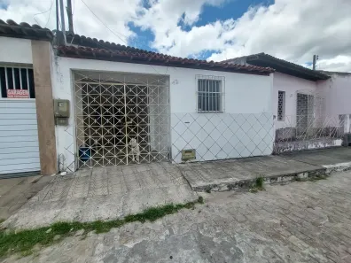 Casa com 2 Quartos à venda, 180m² no Centro, Alagoinhas