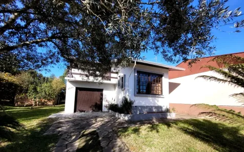 Casa com 4 Quartos para alugar, 200m² no Diamantino, Caxias do Sul
