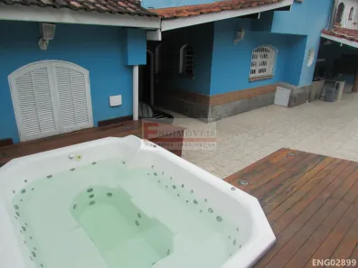 Sobrado com 4 Quartos à venda, 164m² no Bairro de Juquehy, São Sebastião