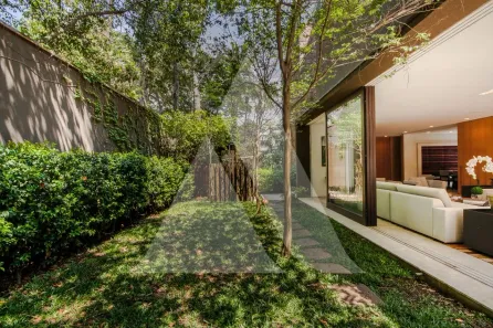 Casa com 5 Quartos à venda, 772m² no Jardim América, São Paulo