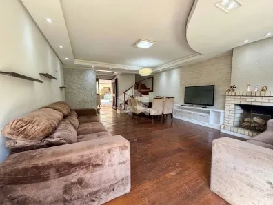 Casa de Condomínio com 3 Quartos à venda, 249m² no Vila Assunção, Porto Alegre