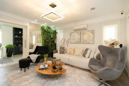 Casa com 4 Quartos à venda, 373m² no Jardim das Américas, Curitiba