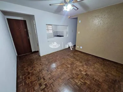 Apartamento com 3 Quartos para alugar, 56m² no San Fernando, Londrina