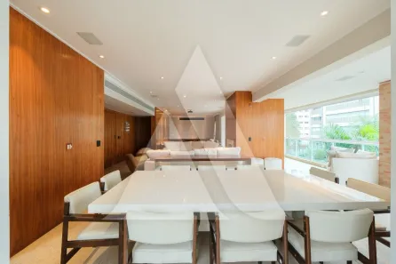 Apartamento com 3 Quartos para alugar, 292m² no Moema, São Paulo