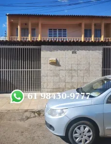 Casa com 6 Quartos à venda, 235m² no Setor Leste, Brasília