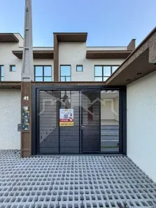 Casa com 3 Quartos à venda, 101m² no Glória, Joinville