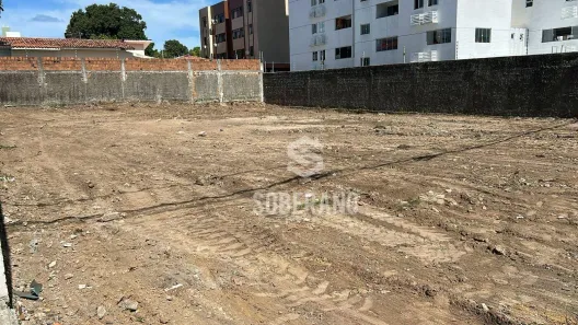 Lote/Terreno para alugar, 585m² no Jardim Cidade Universitária, João Pessoa