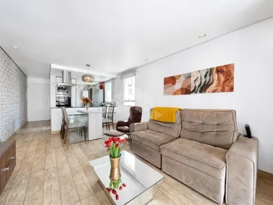 Apartamento com 2 Quartos para alugar, 83m² no Santana, Porto Alegre