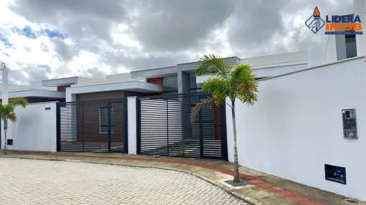 Casa com 3 Quartos à venda, 130m² no SIM, Feira de Santana