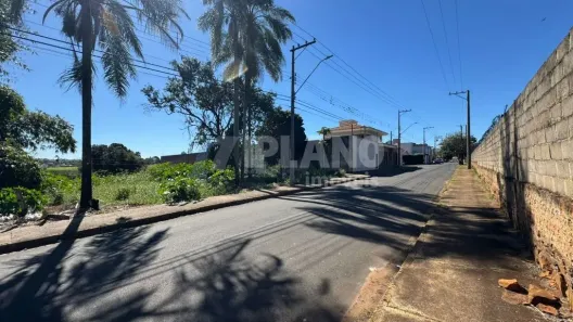 Lote/Terreno à venda, 1000m² no Jardim Brasil, São Carlos