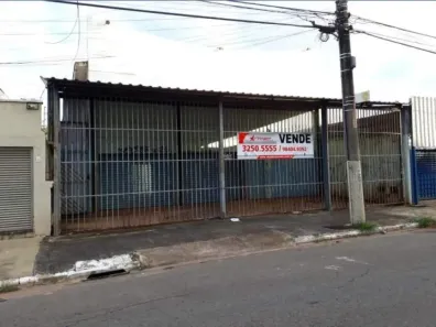 Prédio Comercial com 7 Quartos à venda, 415m² no Setor Aeroporto, Goiânia