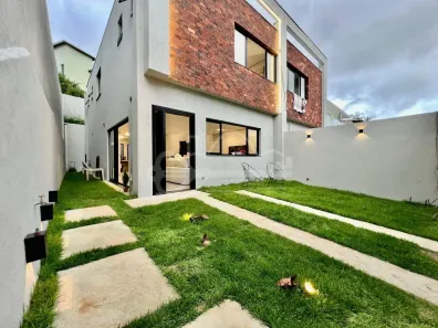 Casa com 3 Quartos à venda, 192m² no Trevo, Belo Horizonte