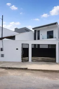 Casa com 3 Quartos à venda, 125m² no Parque Ipiranga II, Resende