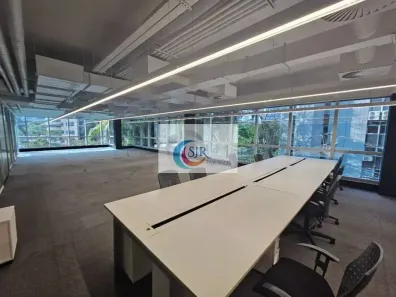 Sala Comercial para alugar, 395m² no Vila Olímpia, São Paulo