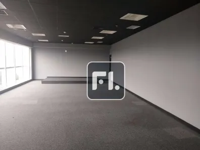 Sala Comercial para alugar, 504m² no Green Valley Alphaville, Barueri