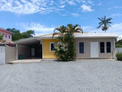 Casa com 3 Quartos à venda, 170m² no Aririú, Palhoça