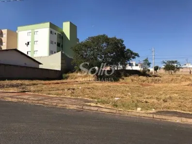 Lote/Terreno à venda, 770m² no Bosque dos Buritis, Uberlândia
